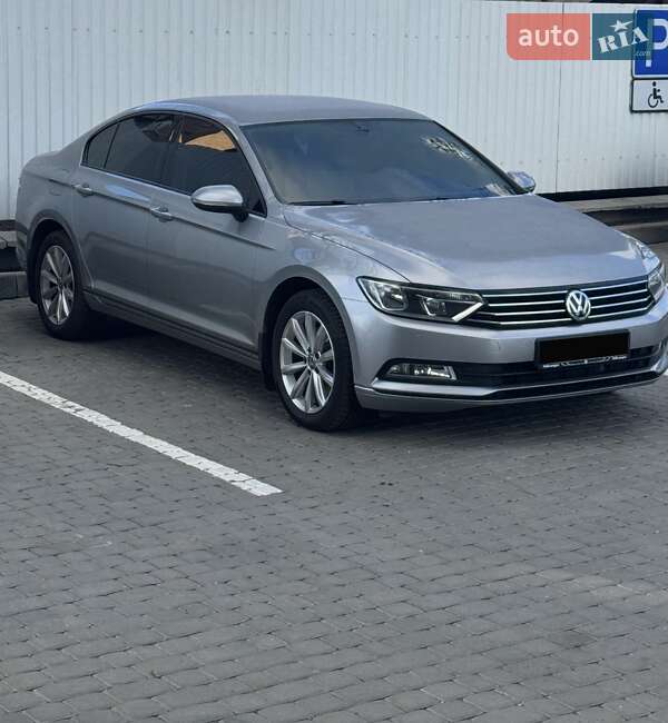 Седан Volkswagen Passat 2017 в Полтаві фото 6 Седан Volkswagen Passat 2017 в Полтаві