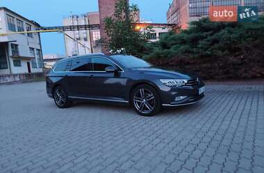 Универсал Volkswagen Passat 2020 в Долине