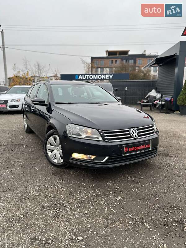 Volkswagen Passat 2011 Volkswagen Passat 2011