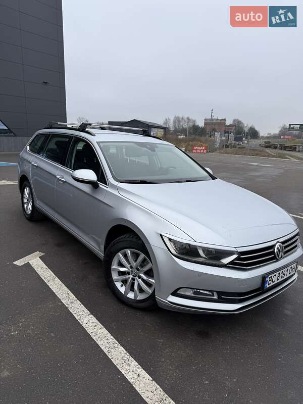 Універсал Volkswagen Passat 2016 в Львові фото 3 Універсал Volkswagen Passat 2016 в Львові