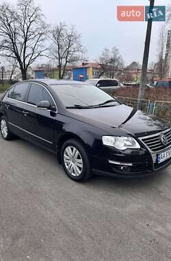 Седан Volkswagen Passat 2006 в Києві