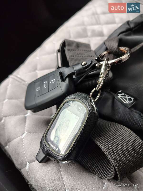 Седан Volkswagen Passat 2019 в Дрогобыче