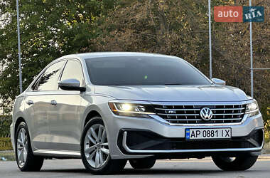 Седан Volkswagen Passat 2019 в Запорожье