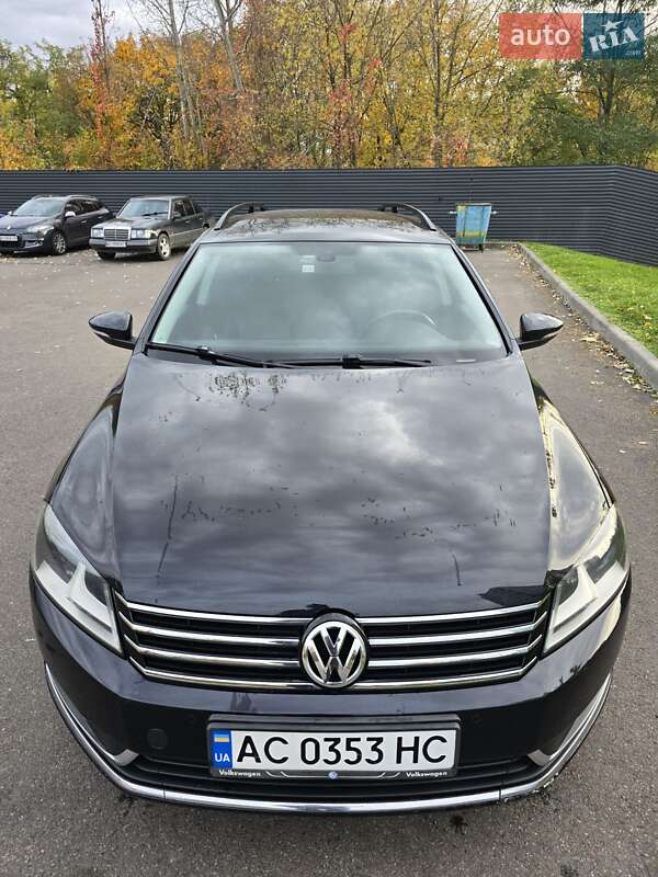 Универсал Volkswagen Passat 2011 в Луцке фото 2 Универсал Volkswagen Passat 2011 в Луцке