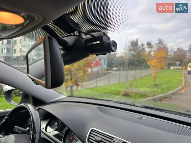 Универсал Volkswagen Passat 2011 в Луцке фото 19 Универсал Volkswagen Passat 2011 в Луцке