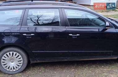 Универсал Volkswagen Passat 2006 в Славском