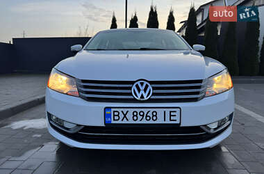 Седан Volkswagen Passat 2015 в Кам'янець-Подільському