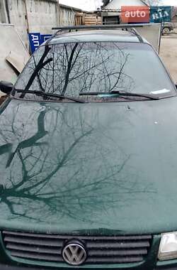 Универсал Volkswagen Passat 1996 в Ивано-Франковске