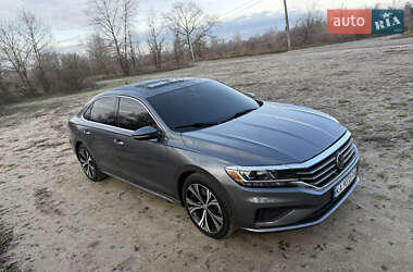 Седан Volkswagen Passat 2021 в Києві