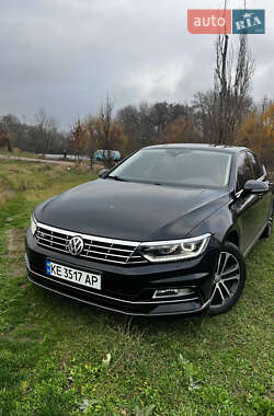 Седан Volkswagen Passat 2018 в Кривому Розі