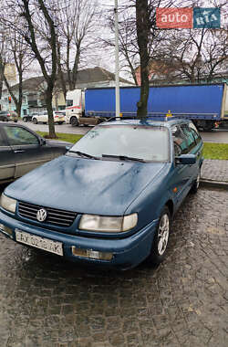 Універсал Volkswagen Passat 1994 в Хмельницькому