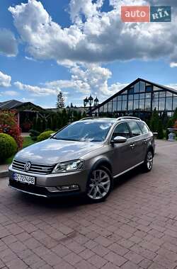 Универсал Volkswagen Passat 2014 в Стрые