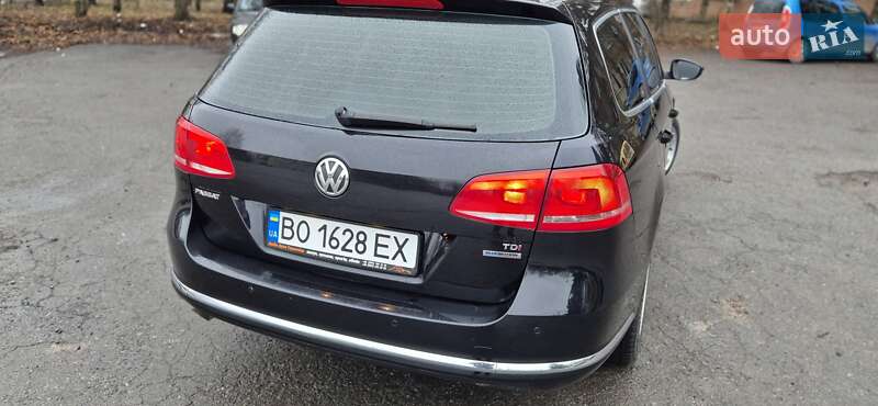 Універсал Volkswagen Passat 2011 в Хмельницькому
