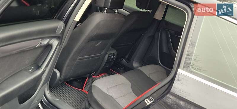Універсал Volkswagen Passat 2011 в Хмельницькому