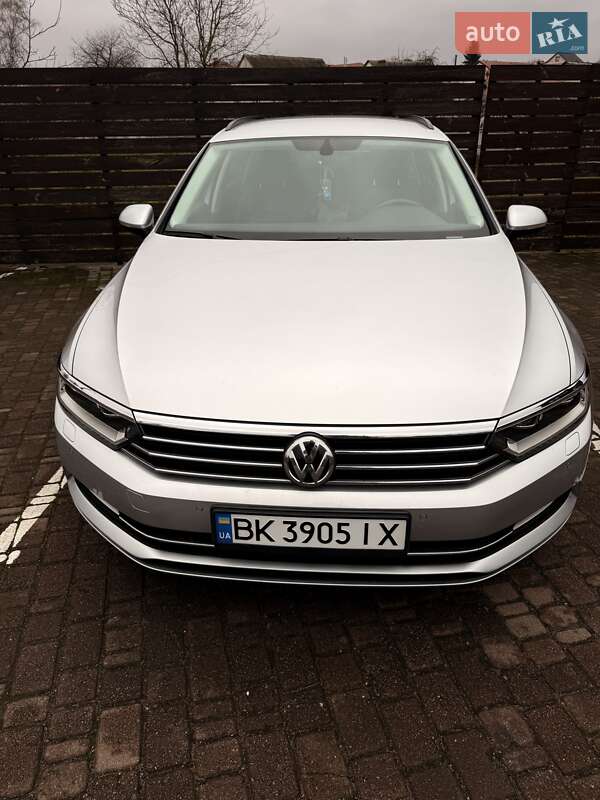 Volkswagen Passat 2019