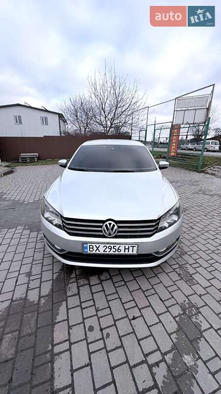 Седан Volkswagen Passat 2013 в Хмельницком