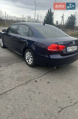 Седан Volkswagen Passat 2014 в Івано-Франківську