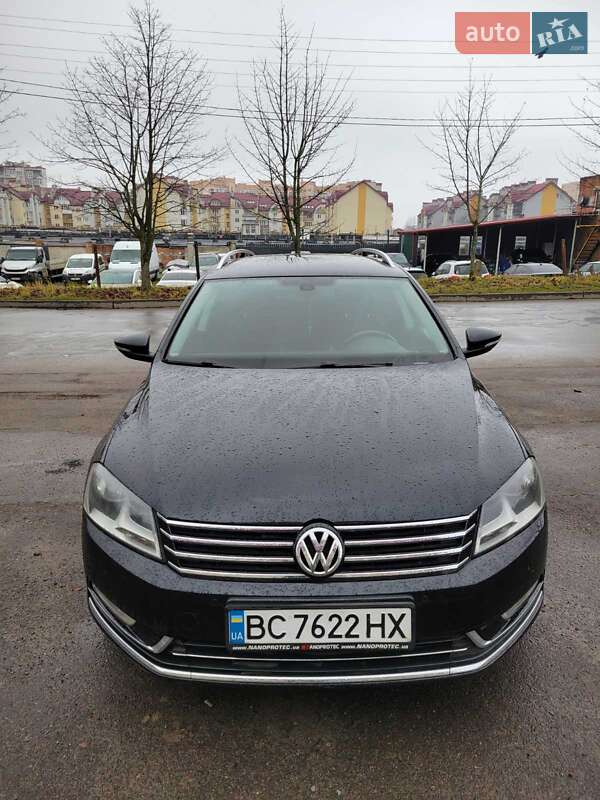 Volkswagen Passat 2011 Volkswagen Passat 2011