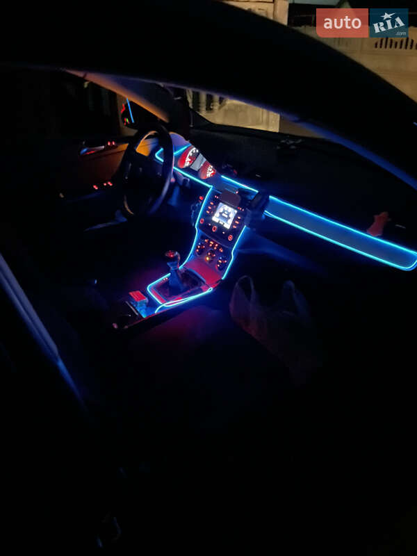 Универсал Volkswagen Passat 2009 в Коростене