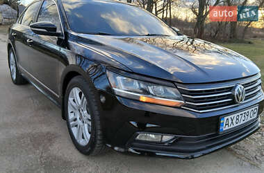 Седан Volkswagen Passat 2016 в Харькове