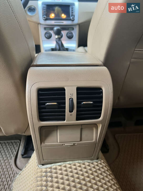 Универсал Volkswagen Passat 2007 в Жовкве фото 13 Универсал Volkswagen Passat 2007 в Жовкве