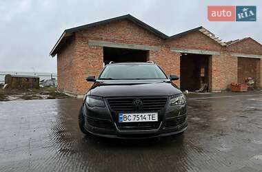 Універсал Volkswagen Passat 2005 в Буську