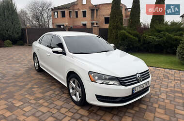 Седан Volkswagen Passat 2012 в Барышевке
