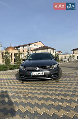Седан Volkswagen Passat 2017 в Одесі