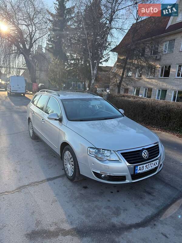 Універсал Volkswagen Passat 2010 в Вінниці