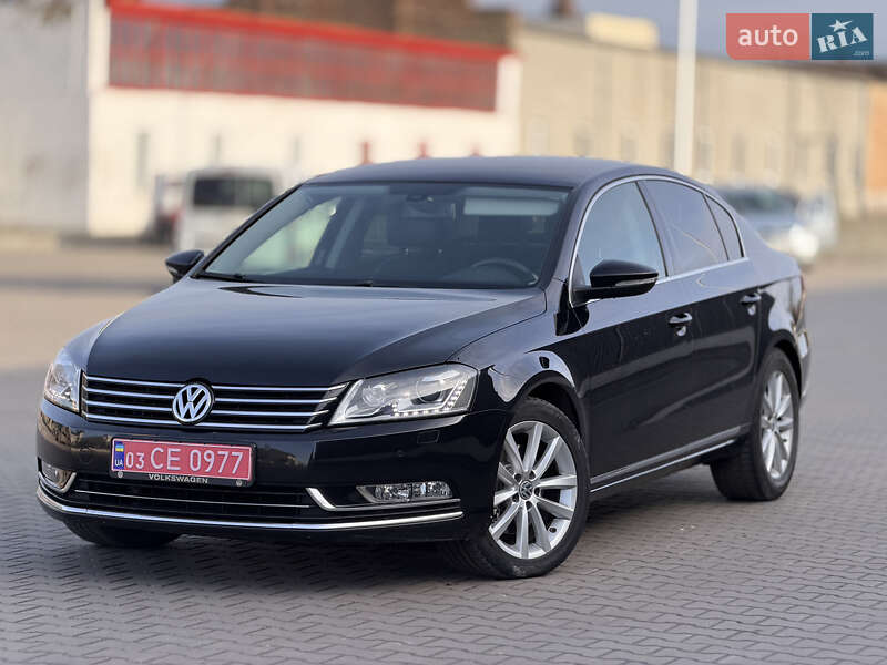 Volkswagen Passat 2011