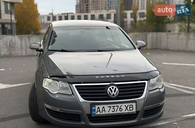 Седан Volkswagen Passat 2005 в Полтаве