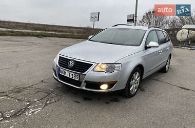 Універсал Volkswagen Passat 2007 в Києві