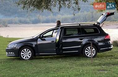 Універсал Volkswagen Passat 2011 в Києві
