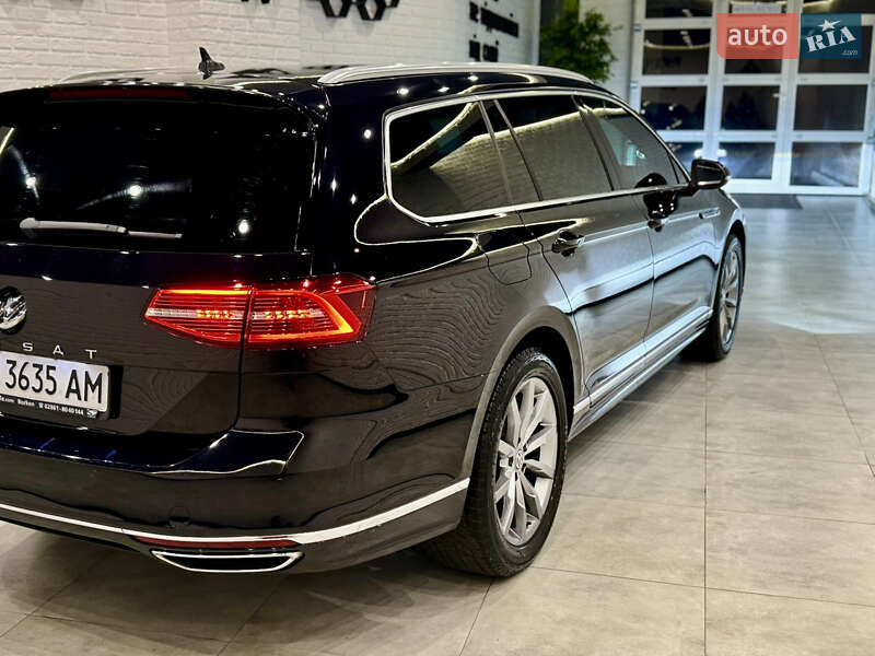 Універсал Volkswagen Passat 2018 в Одесі