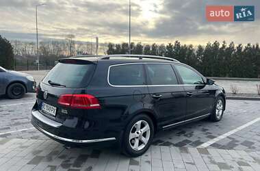 Универсал Volkswagen Passat 2012 в Львове