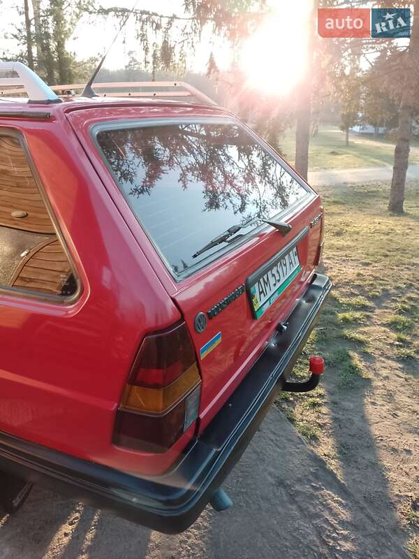 Универсал Volkswagen Passat 1987 в Житомире