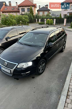 Універсал Volkswagen Passat 2006 в Шептицькому