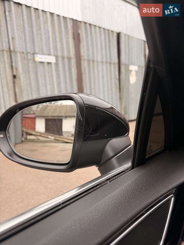 Седан Volkswagen Passat 2018 в Житомирі