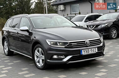 Универсал Volkswagen Passat 2017 в Львове