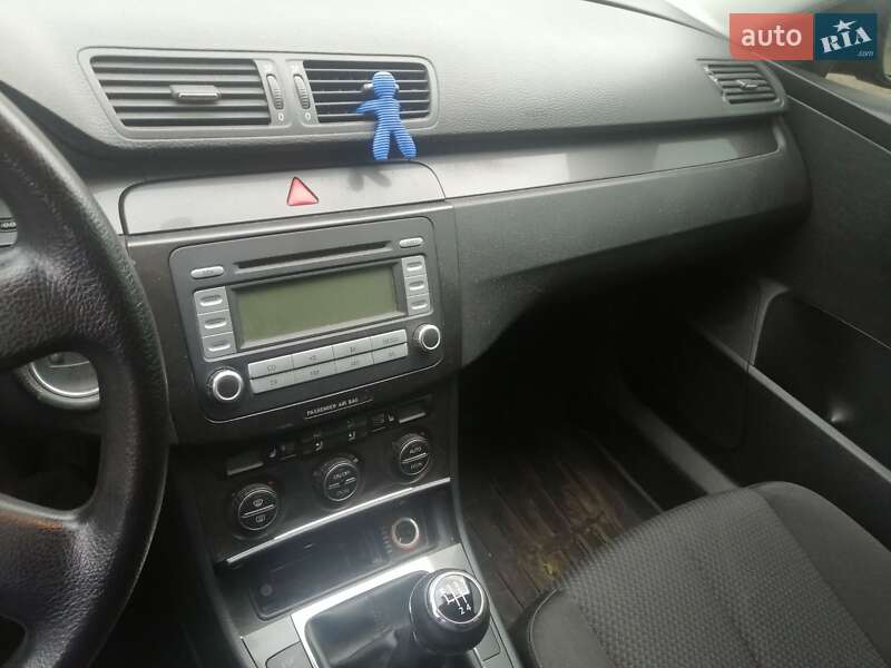 Универсал Volkswagen Passat 2007 в Киеве