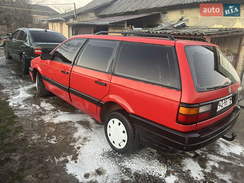 Універсал Volkswagen Passat 1989 в Львові фото 3 Універсал Volkswagen Passat 1989 в Львові