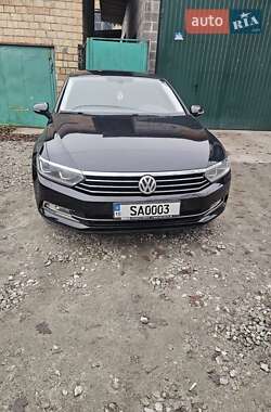 Седан Volkswagen Passat 2016 в Броварах