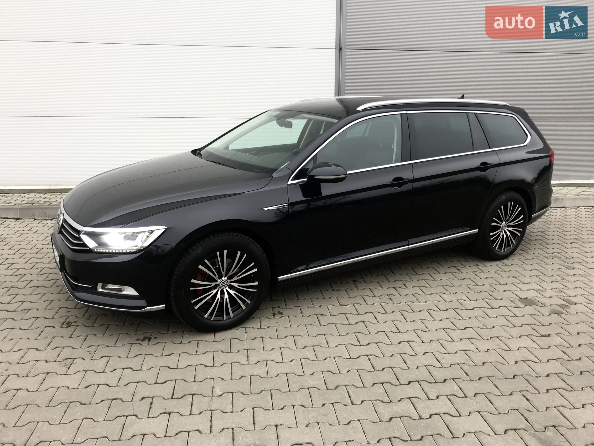 2015 Volkswagen Passat - мініатюра 6