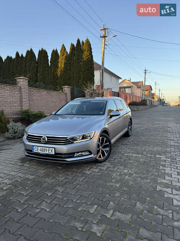 Універсал Volkswagen Passat 2019 в Чернівцях