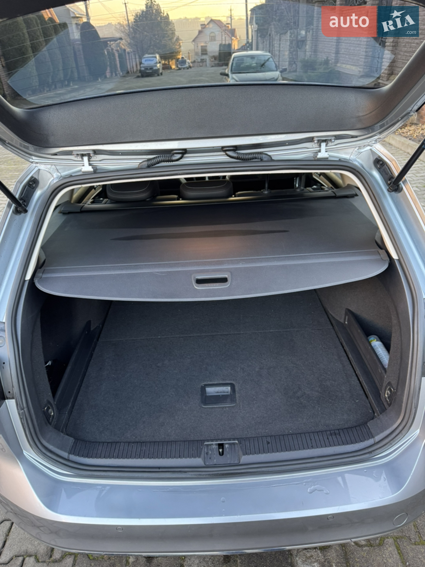 2019 Volkswagen Passat - мініатюра 38