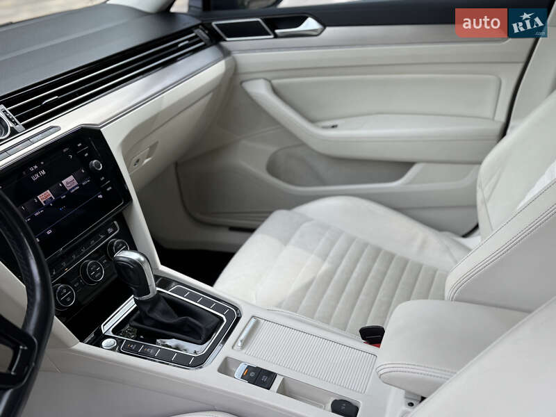 Седан Volkswagen Passat 2017 в Трускавці фото 35 Седан Volkswagen Passat 2017 в Трускавці
