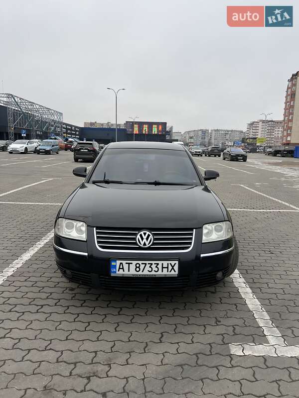Седан Volkswagen Passat 2004 в Ивано-Франковске