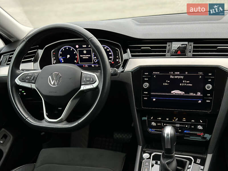 Седан Volkswagen Passat 2021 в Рівному фото 49 Седан Volkswagen Passat 2021 в Рівному