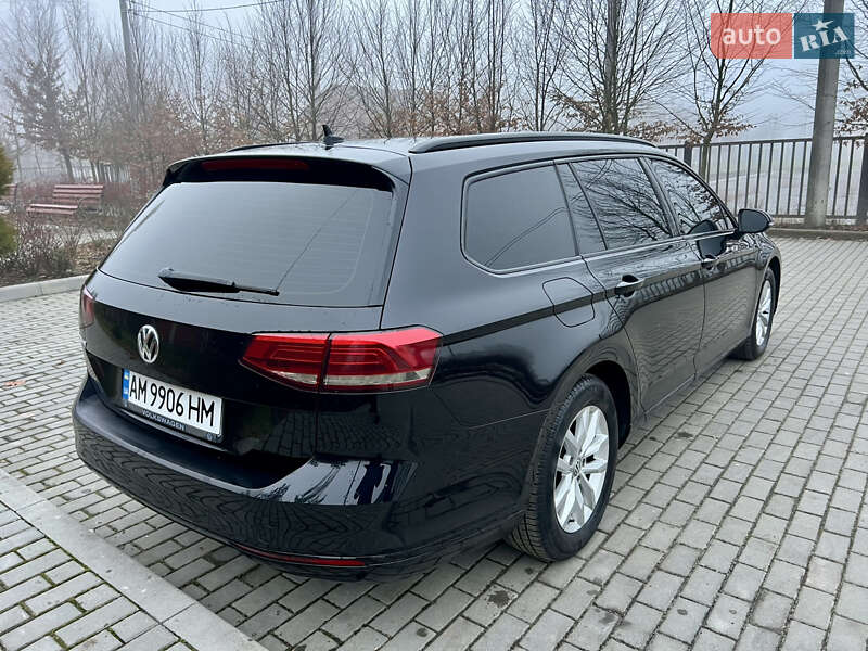 Универсал Volkswagen Passat 2019 в Житомире фото 4 Универсал Volkswagen Passat 2019 в Житомире