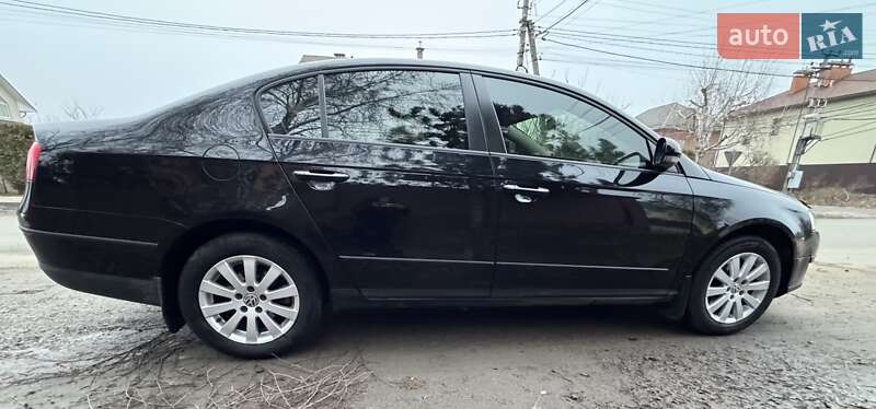 Седан Volkswagen Passat 2009 в Києві